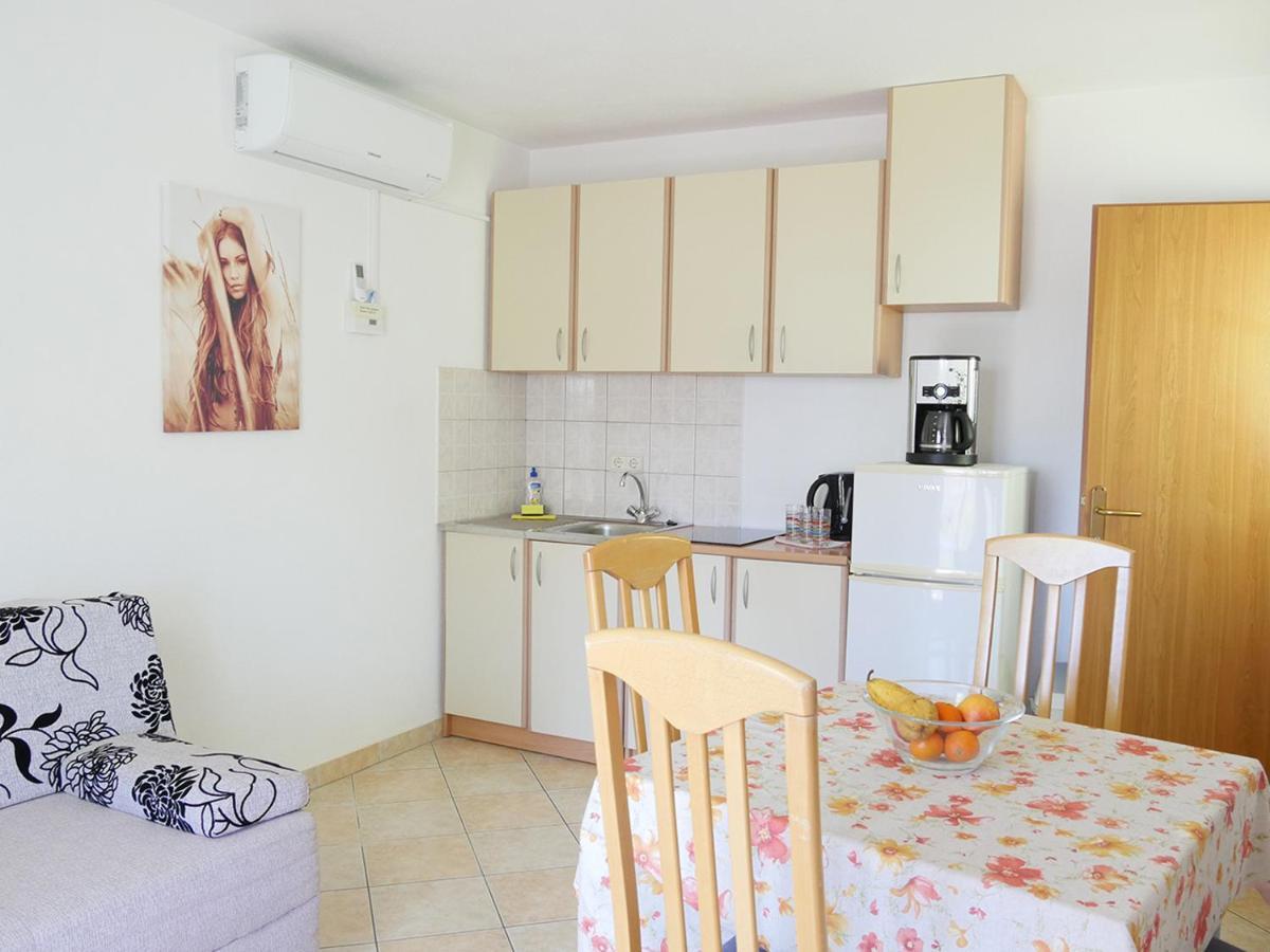 Apartments-Novalja-Zrce Exterior photo